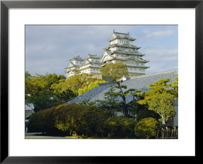 Shirasagi-Jo Castle (White Heron Castle), Himeji, Japan by Gavin Hellier Pricing Limited Edition Print image