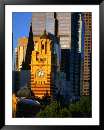 Flinders Street Station Clock-Tower, Melbourne, Australia by Chris Mellor Pricing Limited Edition Print image