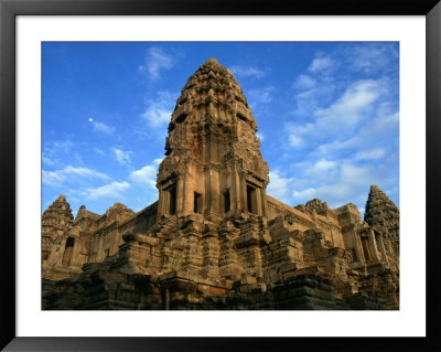 Tower In Central Structure Of Angkor Wat Angkor, Siem Reap, Cambodia by Glenn Beanland Pricing Limited Edition Print image