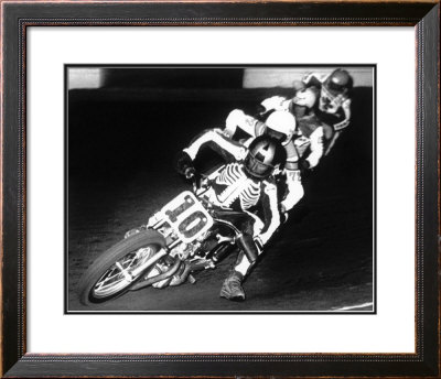Tight Curve by Dan Mahony Pricing Limited Edition Print image