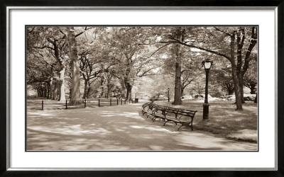 May In Manhattan by Sondra Wampler Pricing Limited Edition Print image