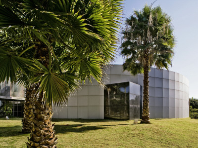 Brasilia - Planalto, Architect: Oscar Niemeyer by Alan Weintraub Pricing Limited Edition Print image