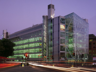 K2, Tower Bridge House, London, 2006, Dusk Shot, Architects: Richard Rogers Partnership by Ben Luxmoore Pricing Limited Edition Print image