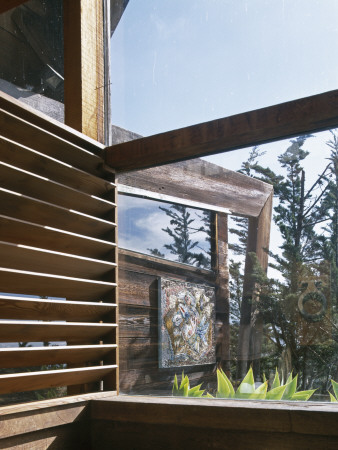 Wild Bird, Big Sur, California, 1957, Kitchen Window, Architect: Nathaniel And Margaret Owings by Alan Weintraub Pricing Limited Edition Print image