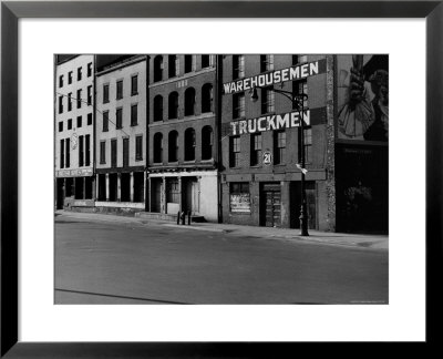 South Street, Just Below Coentus Slip by Walker Evans Pricing Limited Edition Print image