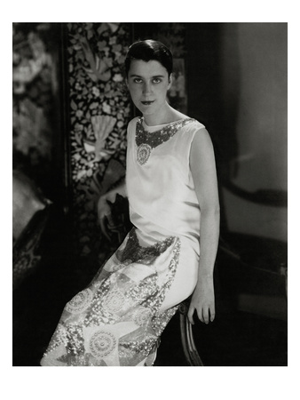 Vanity Fair - February 1926 by Edward Steichen Pricing Limited Edition Print image