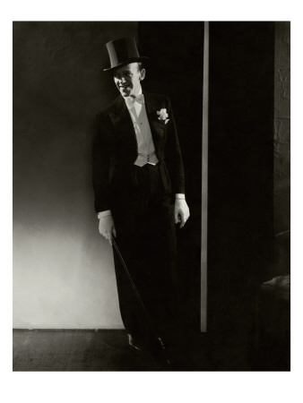 Vanity Fair - October 1933 by Edward Steichen Pricing Limited Edition Print image