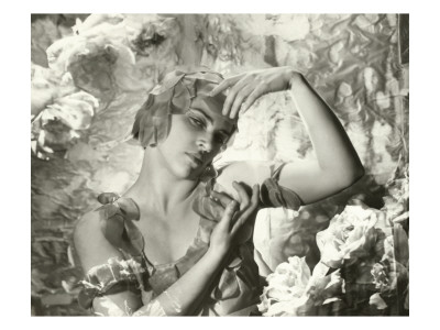 Vanity Fair - July 1935 by Cecil Beaton Pricing Limited Edition Print image