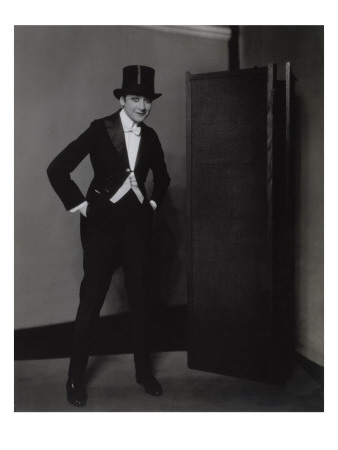 Vanity Fair - June 1923 by Edward Steichen Pricing Limited Edition Print image