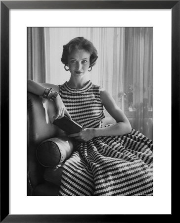 Small Bag Wardrobe Fashion by Gordon Parks Pricing Limited Edition Print image