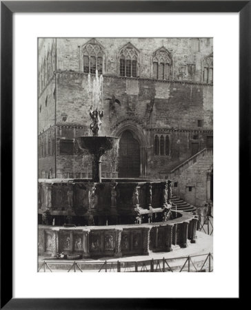 The Fountain Fontana Maggiore, Perugia by Vincenzo Balocchi Pricing Limited Edition Print image