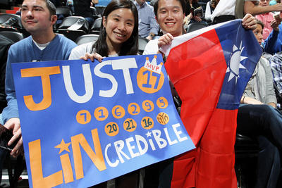 New York Knicks V Minneapolis Timberwolves, Minneapolis, Mn, Feb 11: Fans Of Jeremy Lin by David Sherman Pricing Limited Edition Print image