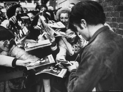 Actor Dustin Hoffman Signing Autographs For Fans by John Dominis Pricing Limited Edition Print image