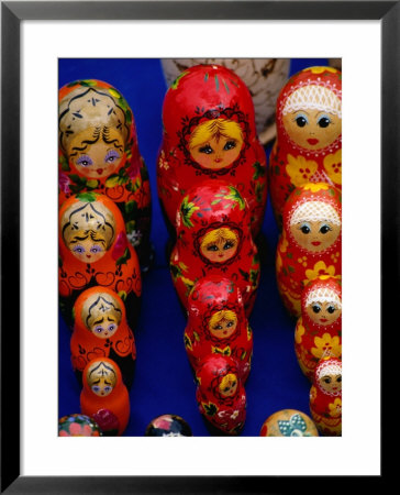 Russian Bubushka Dolls, St. Petersburg, Russia by Lee Foster Pricing Limited Edition Print image