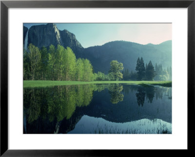 Yosemite National Park, California by Lonnie Duka Pricing Limited Edition Print image