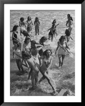 View Of The Contestants At The Atlantic City Beauty Contest by Peter Stackpole Pricing Limited Edition Print image