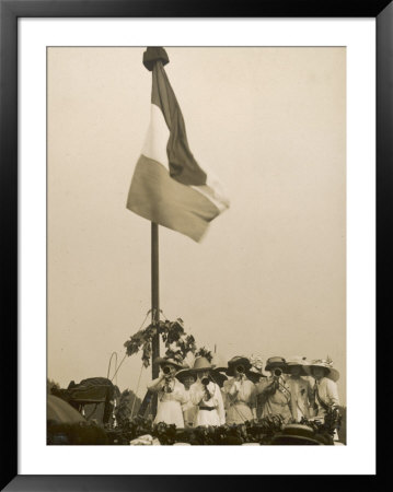 Suffragettes Speaking At A Hyde Park Demonstration by H. Searjeant Pricing Limited Edition Print image