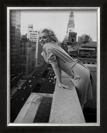 Marilyn Monroe At The Ambassador Hotel, New York, C.1955 by Ed Feingersh Pricing Limited Edition Print image