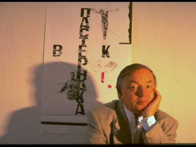Soviet Poet Andrei Voznesensky Relaxing, Sitting At Chelsea Hotel by Ted Thai Pricing Limited Edition Print image