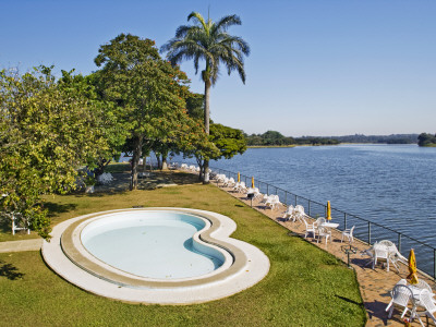 Pampulha Yacht Club, Architect: Oscar Niemeyer by Alan Weintraub Pricing Limited Edition Print image