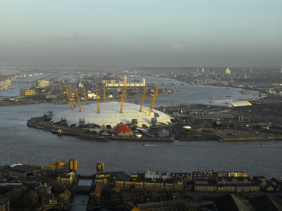 London Panorama From Citigroup Tower, Canada Square, London by Richard Bryant Pricing Limited Edition Print image