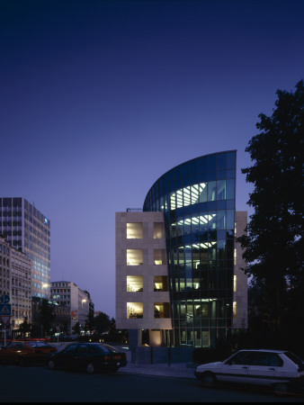 Banque Du Luxembourg, Exterior At Dusk, Architect: Arquitectonica by Richard Bryant Pricing Limited Edition Print image
