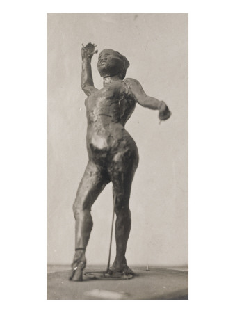 Photo D'une Sculpture En Cire De Degas:Danseuse Au Tambourin (Rf 2084) by Ambroise Vollard Pricing Limited Edition Print image