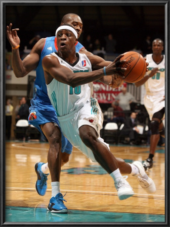 Tulsa 66Ers V Sioux Falls Skyforce: Jonny Flynn And Zabian Dowdell by Dave Eggen Pricing Limited Edition Print image