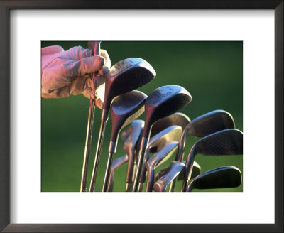 Selecting Golf Club by Mitch Diamond Pricing Limited Edition Print image