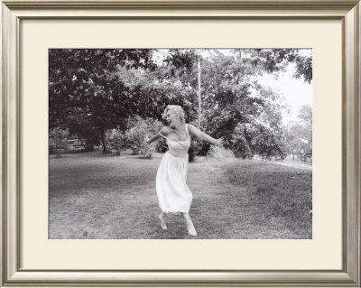 Marilyn Monroe by Marc Snow Pricing Limited Edition Print image
