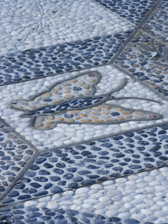 Mosaic Stone Pebble Paving With Butterfly Designed By Maggy Howarth, (Chelsea 2004) by Clive Nichols Pricing Limited Edition Print image