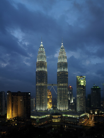 Petronas Towers, Kuala Lumpur by Hans Schlupp Pricing Limited Edition Print image