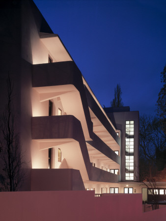 Isokon Flats, Lawn Road, Belsize Park, Nw3, Built 1933 - 34, Restored 2004 by Nicholas Kane Pricing Limited Edition Print image