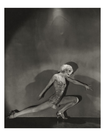 Vanity Fair - June 1931 by George Hoyningen-Huené Pricing Limited Edition Print image