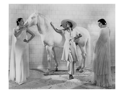 Vogue - January 1936 by Edward Steichen Pricing Limited Edition Print image
