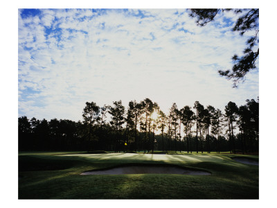 Pinehurst Golf Course No. 2, Hole 17 by Stephen Szurlej Pricing Limited Edition Print image