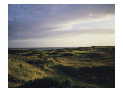 Royal Troon Golf Club, Hole 8 by Stephen Szurlej Pricing Limited Edition Print image