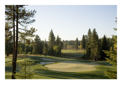 Osprey Meadows Golf Course, Hole 18 by Stephen Szurlej Pricing Limited Edition Print image