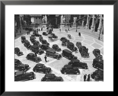 16Th Century Piazza Del Campidoglio During Fascists' Celeb. Of 4Th Anniversary Of Talian Empire by Carl Mydans Pricing Limited Edition Print image