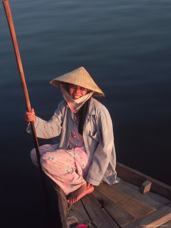 Vietnamese Boat Woman by Yvette Cardozo Pricing Limited Edition Print image