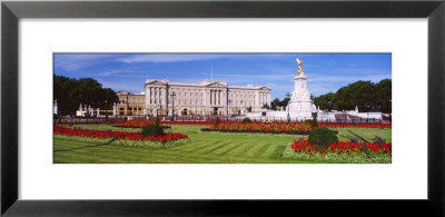 Buckingham Palace, London, England, United Kingdom by Panoramic Images Pricing Limited Edition Print image