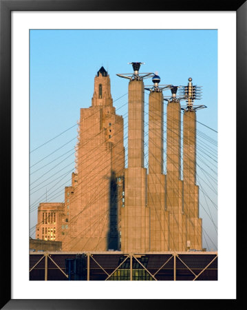 Sky Stations/Pylon Caps Sculptures, Convention Center, Kansas City, Usa by Richard Cummins Pricing Limited Edition Print image