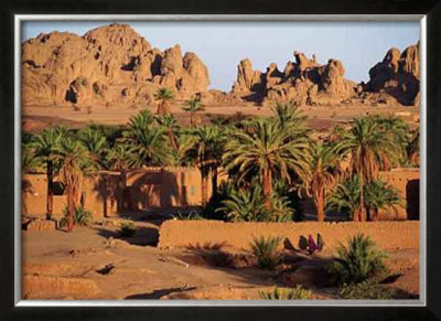 Oasis Bardai, Tchad by Gilles Santantonio Pricing Limited Edition Print image