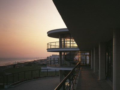 De La Warr Pavilion, Bexhill-On-Sea, Sussex, 1934, Restored By Troughton Mcaslan, 1993 by Richard Bryant Pricing Limited Edition Print image