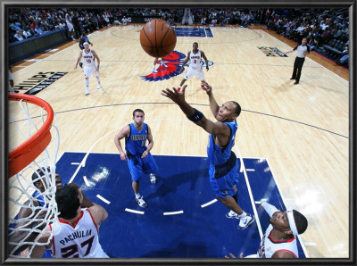 Dallas Mavericks V Atlanta Hawks: Shawn Marion by Scott Cunningham Pricing Limited Edition Print image