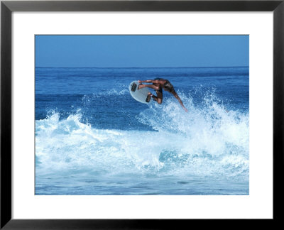 Surfing Banzai Pipeline, Oahu, Hi by Pat Canova Pricing Limited Edition Print image