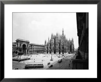 View Of Piazza Duomo In Milan by A. Villani Pricing Limited Edition Print image