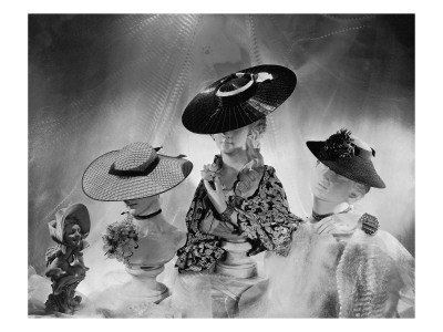 Vogue - May 1935 by Cecil Beaton Pricing Limited Edition Print image