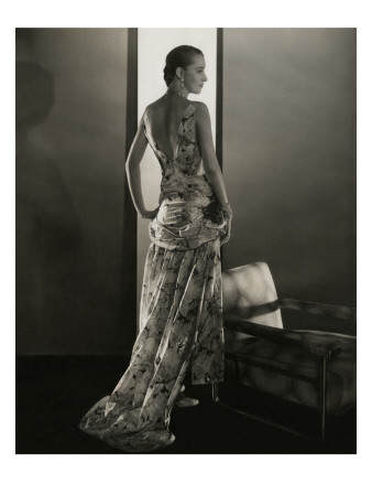 Vogue - November 1929 by Edward Steichen Pricing Limited Edition Print image