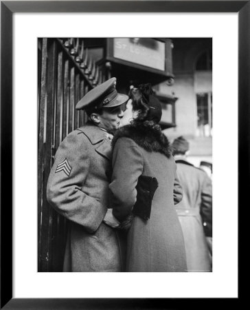 Soldier Kissing His Girlfriend While Saying Goodbye In Pennsylvania Station by Alfred Eisenstaedt Pricing Limited Edition Print image